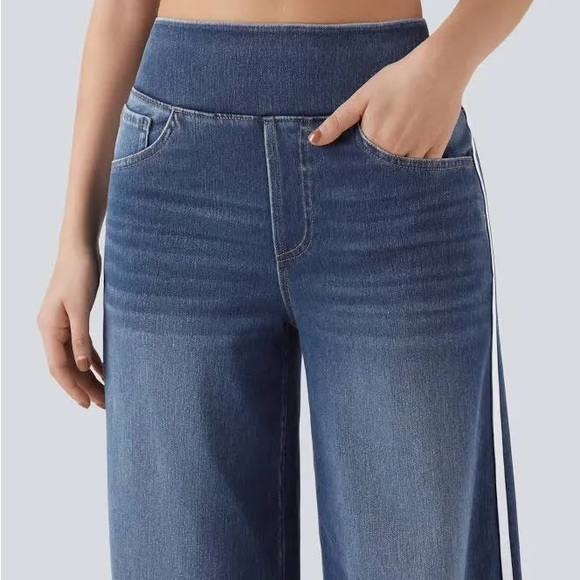 👖 Halara Halara Flex High Waisted Stripe Wide
Leg Jeans with Pockets - Picture 3 of 11